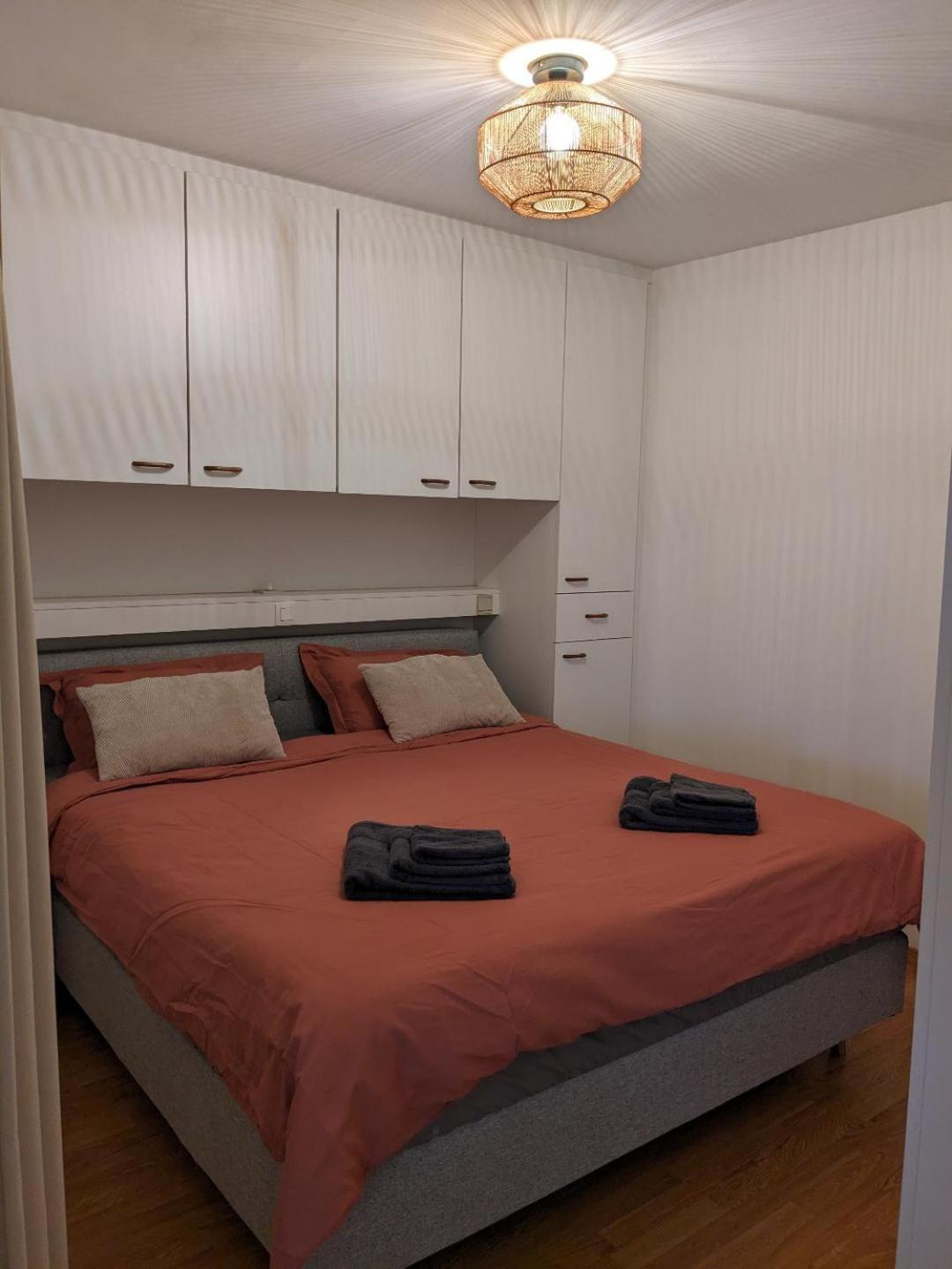 Vista Linda, Leuk Appartement Vlak Bij Zeedijk En Strand Остенде Екстериор снимка