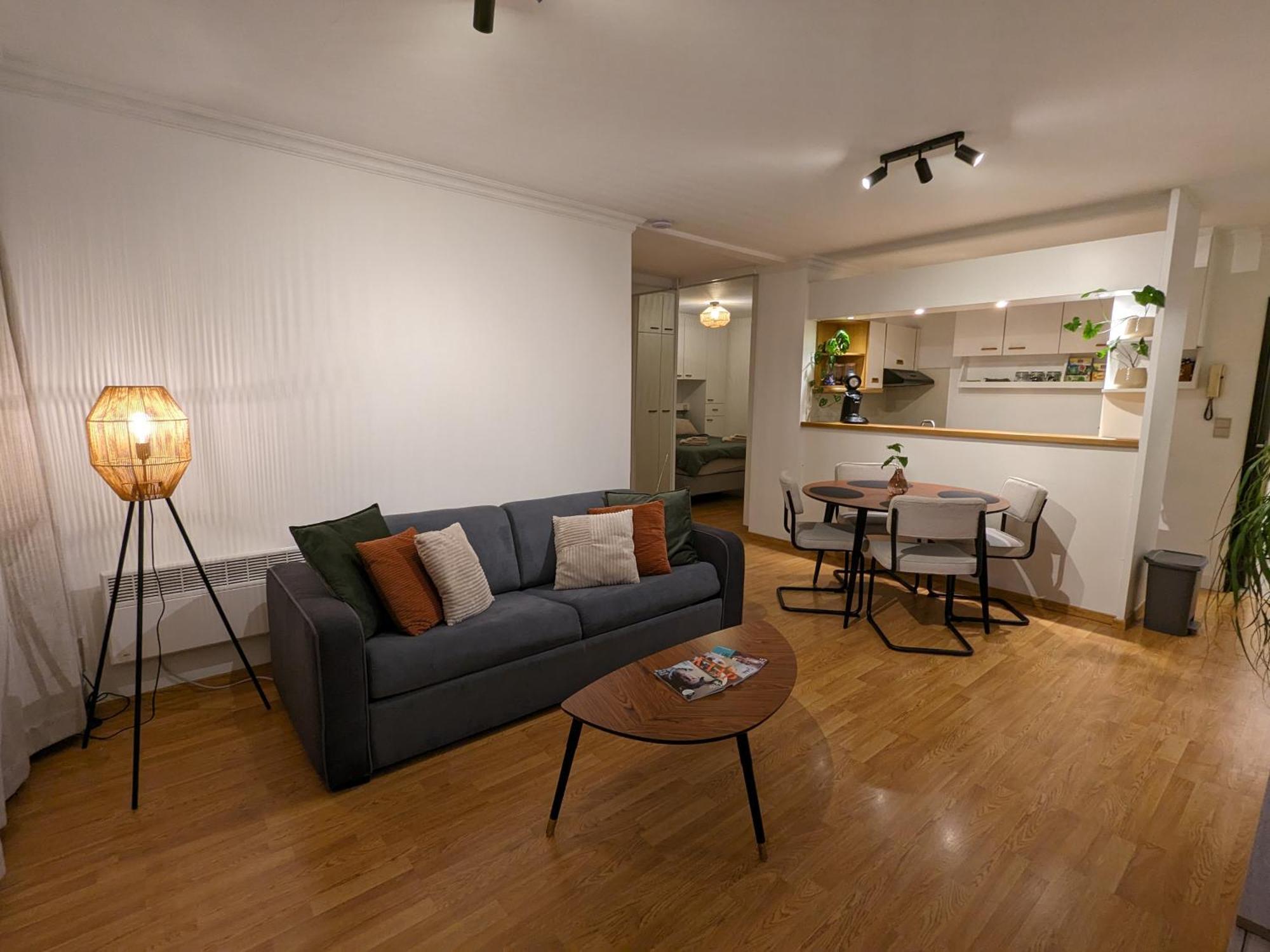 Vista Linda, Leuk Appartement Vlak Bij Zeedijk En Strand Остенде Екстериор снимка